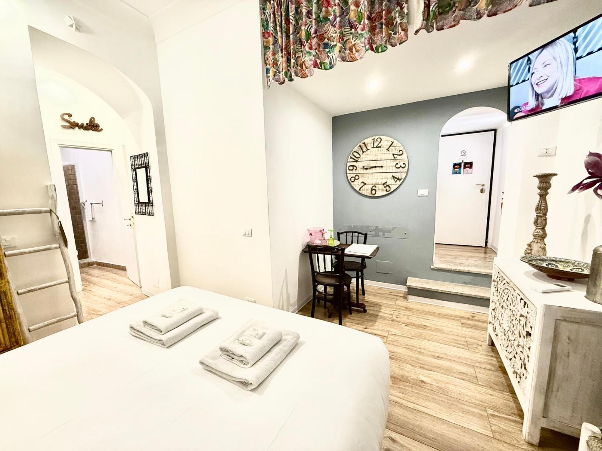 Small & Cozy Near Piazza Navona Apartment Rome